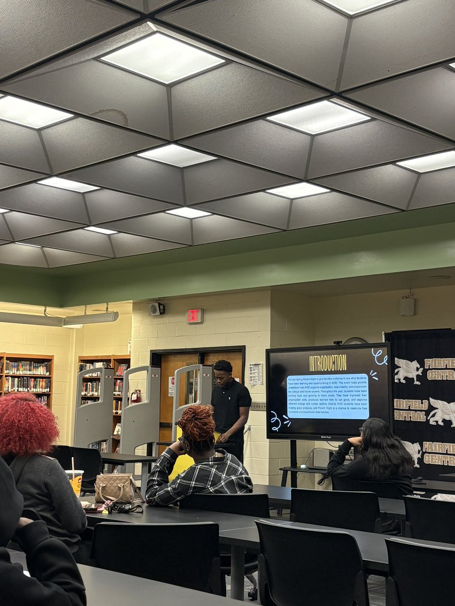 FCHSAP's tweet photo. We had a wonderful combined SIC/ AVID Night! 👏🏆 Kudos to the students, teachers, parents, Mrs. Kennedy- Baker, Mrs. Morgan, and Mr. Fianu!!! https://t.co/D0D4AvsMcb