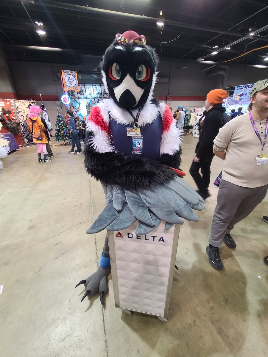 AzulBlackJaguar's tweet photo. @DeltaMagpie ready to serve you aboard your flight at #MFF2025 ✈️ https://t.co/8XxlbDteuT