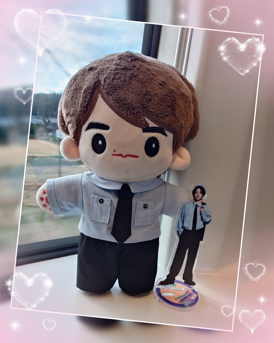 ファンミグッズの赤楚くんの衣装をぬいちゃん用に作っていただきました