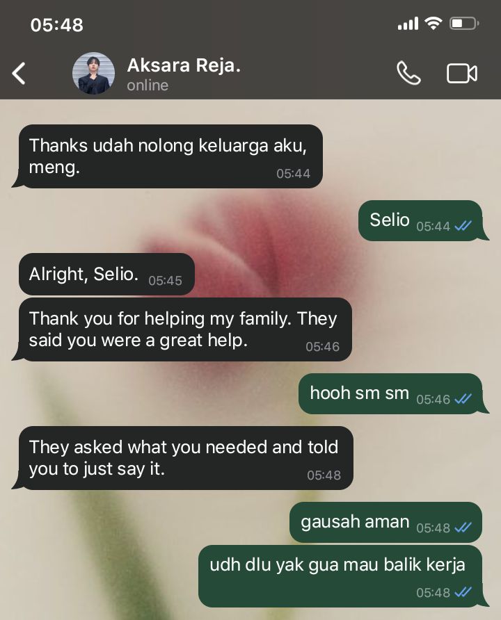 nekozrite's tweet photo. daengsung au promt
DEAR EX
'Seven years apart, no news, no goodbyes – only distance. When Seilo(sh) and Reja(mj) meet again, they realize one thing: time kept moving, but their feelings never really did.' https://t.co/XXJOFdXUvn