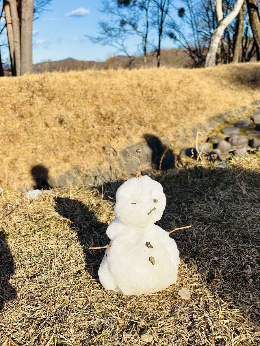 浅間山を眺めながら深呼吸をしたらとても気持ちがよかった。だれかが