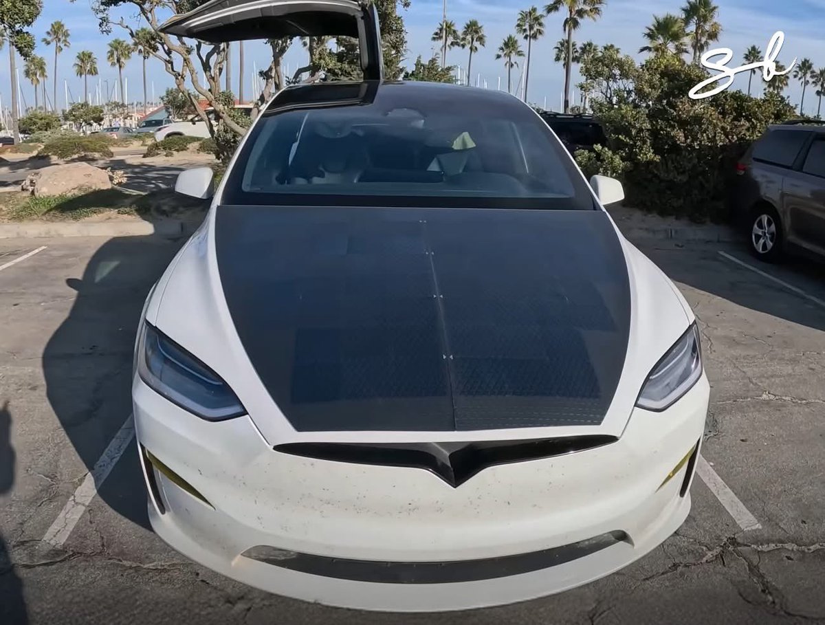 TheTeslaLife's tweet image. Oregon man puts his own DIY solar panels on his %Tesla #ModelX and shares how much extra range it gives him
supercarblondie.com/oregon-man-put…