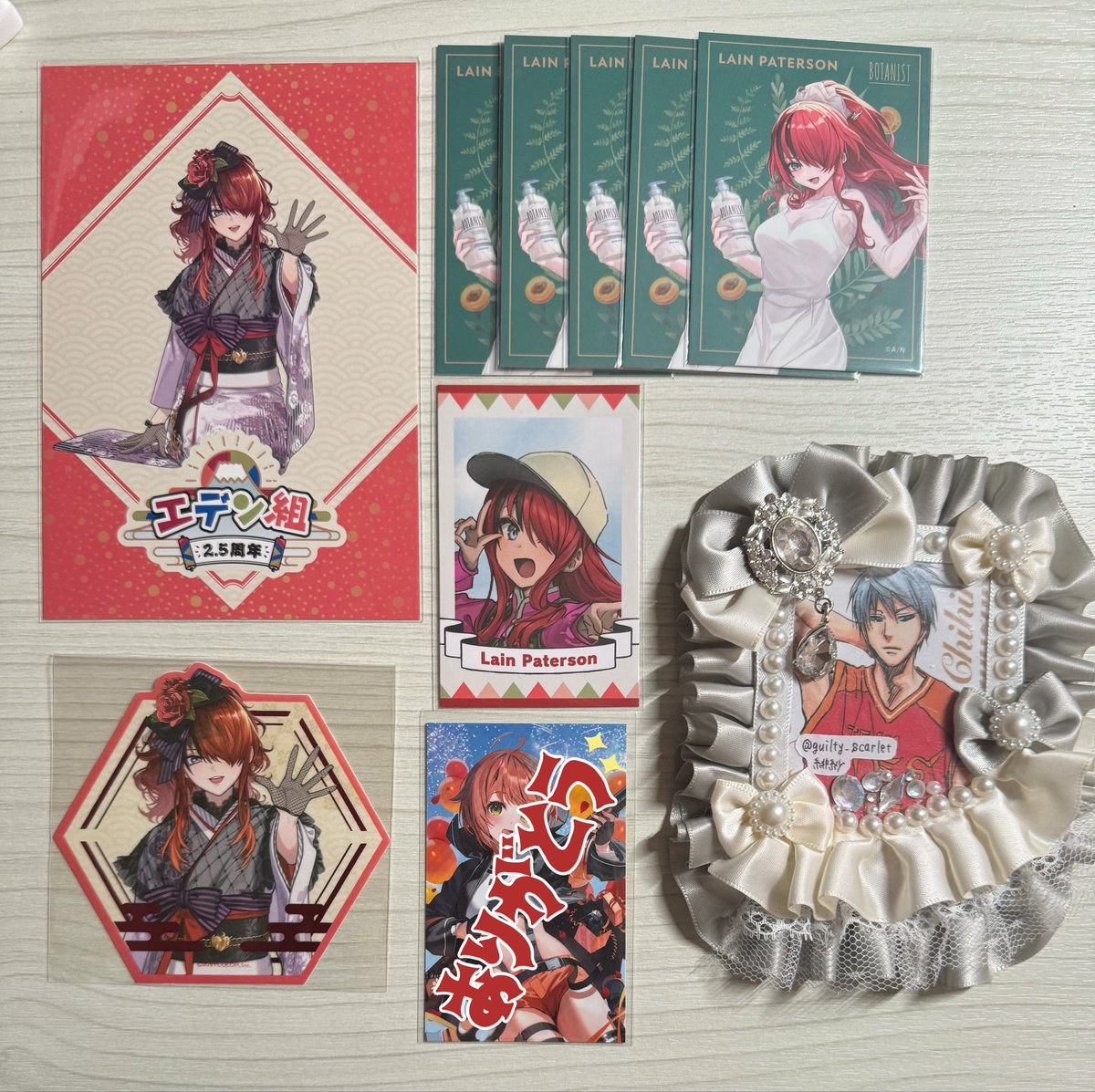 交換/譲渡】にじさんじ チェキ/ポスカ/ステッカー/アクスタ/缶バッジ