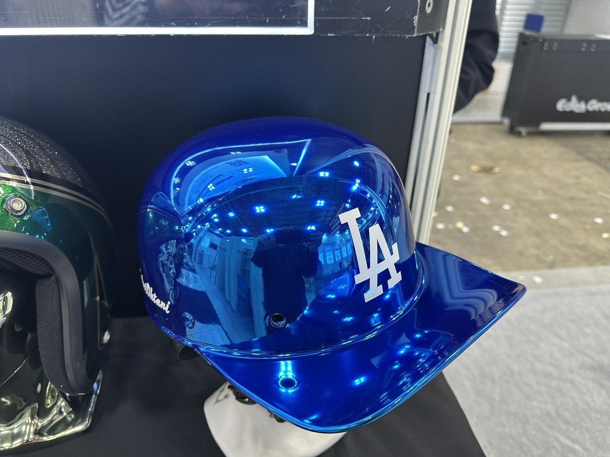 【JAPAN BUILD TOKYO】
明日12/10-12日の3日間、東京ビックサイトにて開催‼️
弊社も12/20発売の【KROMA EDGE】実物をを皆様に見て頂きたく、出展させて頂きます。
西1ホール、ブースNO12-42
皆様のご来場をお待ちしております。
japan-build.jp

#showupcolor
#日本塗料工業会