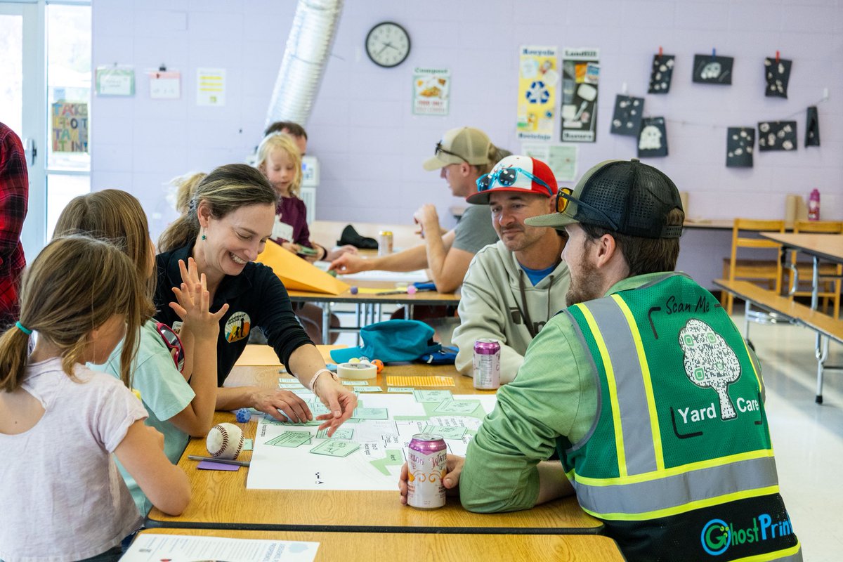 Growing Up Boulder tweet media