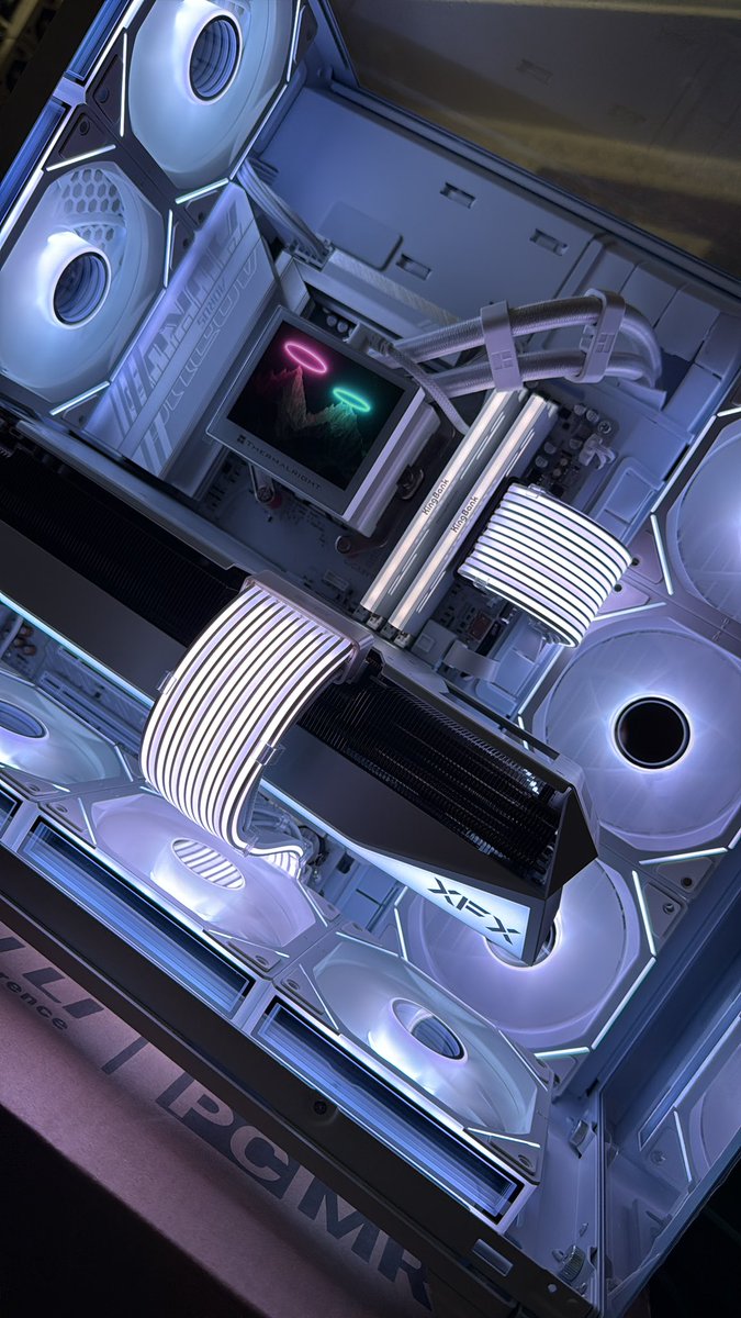 PC TechZ tweet media