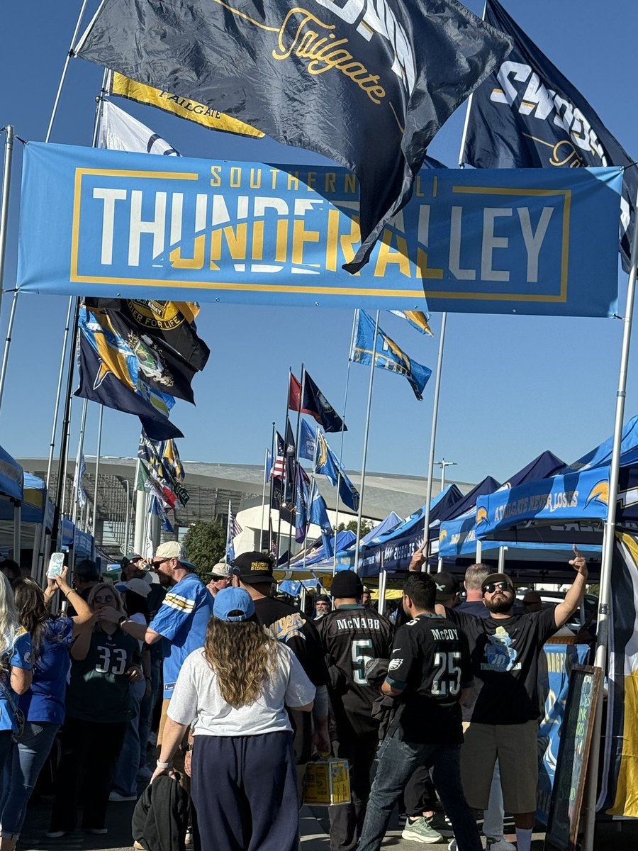 DHBC⚡️Bay Area tweet media