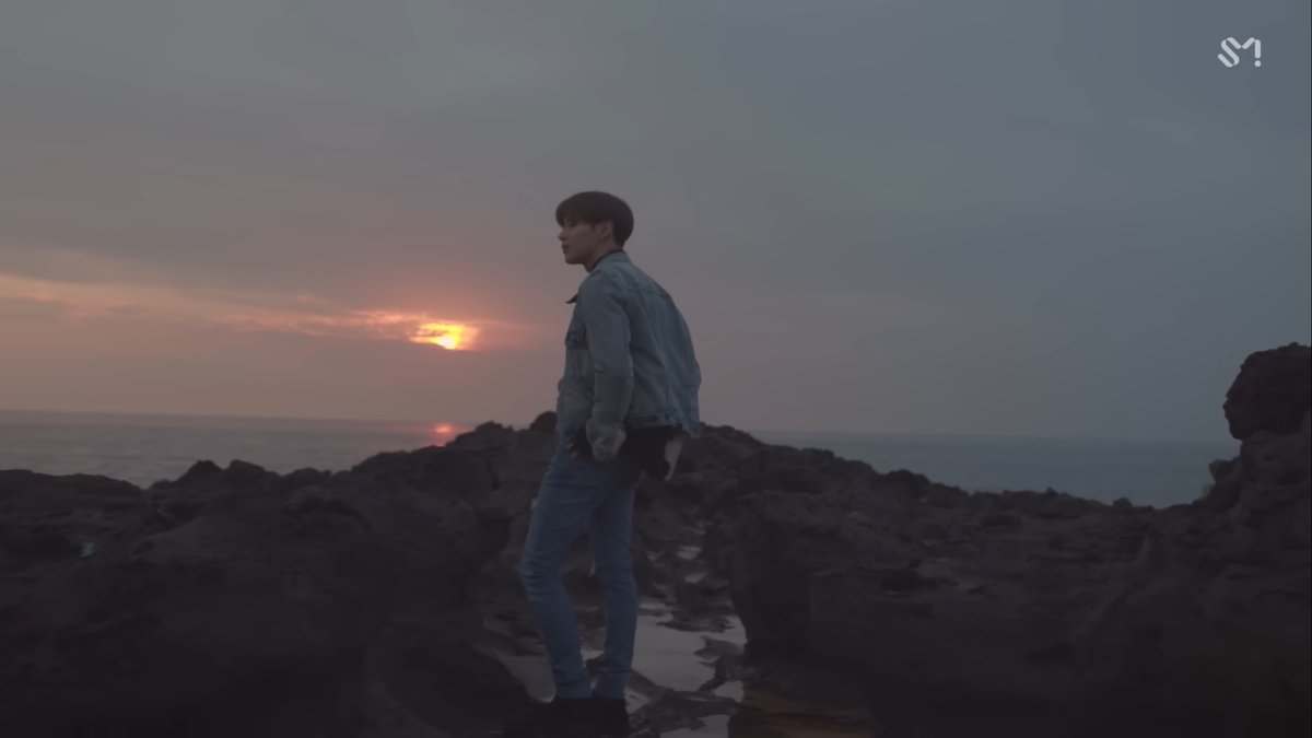 PopBase's tweet photo. 8 years ago today, Taemin of SHINee released ‘Day and Night.’ https://t.co/TZi4kq8ZzQ