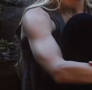 sakyxzk's tweet image. POSSO falar?