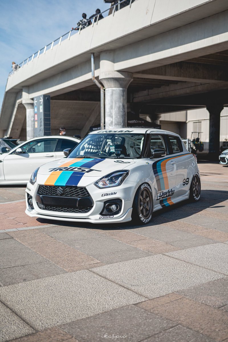 でぃーすけ tweet media