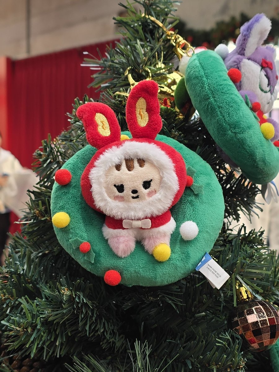 chanchan_1004's tweet photo. 산타토람이이이이잉이이잉🎄🎅🏻 🎄🎅🏻 🎄🎅🏻 🎄🎅🏻 🎄🎅🏻 🎄🎅🏻 🎄🎅🏻 🎄🎅🏻 🎄🎅🏻 🎄🎅🏻 🎄🎅🏻 🎄🎅🏻 🎄🎅🏻 🎄🎅🏻 🎄🎅🏻 https://t.co/KjQKlTdu7e