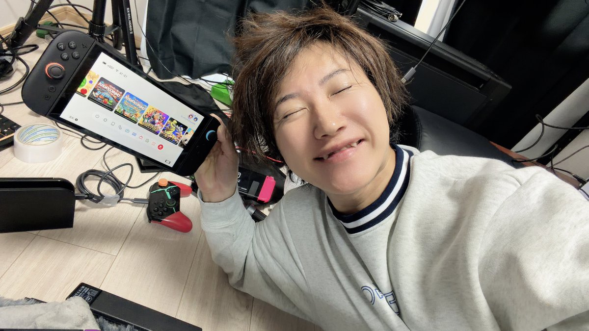 新宿へ行くたびヨドバシカメラ 寄ってSwitch2ありますか？って 聞いて