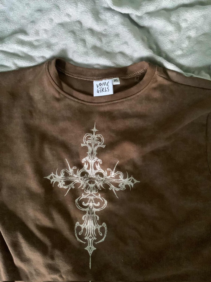 Luaisiin's tweet image. ส่งต่อเสื้อ Kome girls อก 38-40+ 
140บาท 
#ส่งต่อเสื้อผ้ามือ2 #ส่งต่อเสื้อผ้ามือสอง 
#ส่งต่อเสื้อผ้าสาวอวบ #เสื้อผ้าสาวอวบมือสอง #ส่งต่อเสื้อผ้าราคาถูก #เสื้อผ้าสาวอวบ