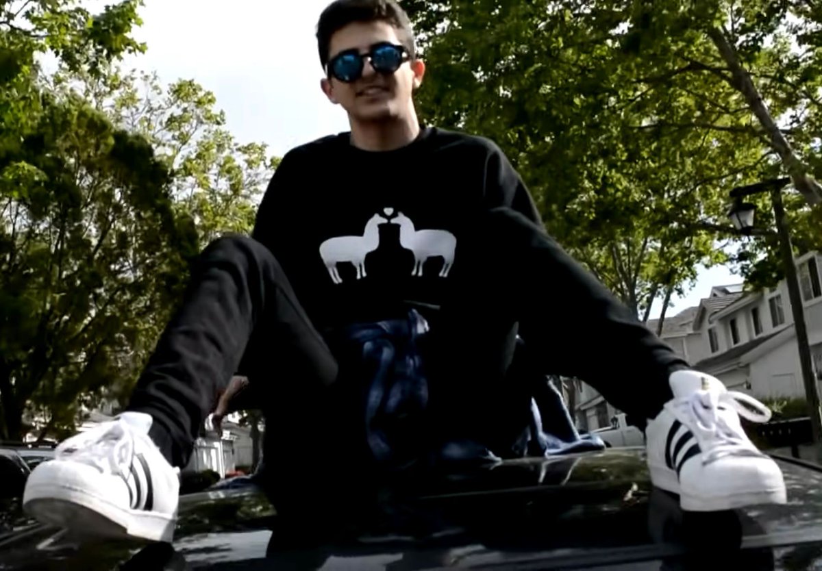 Pop Crave tweet media