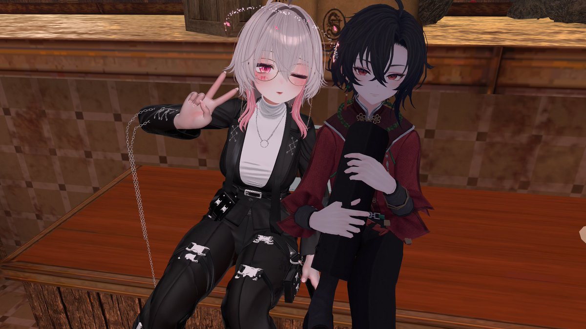 legacycode8's tweet image. WispVketラウンジ特別営業出勤してきました！
お酒の話と謎の話で盛り上がりました

ふらっときて入れる、人がいっぱいいる珍しい営業日なので気になる人は是非来てみてね！
次は日曜日出る予定です！日曜日は和服！
 #WispFTC