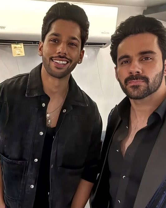 Most loved contestants from #BB19 in a single pic.

#AbhishekBajaj 🤝 #BaseeraAli