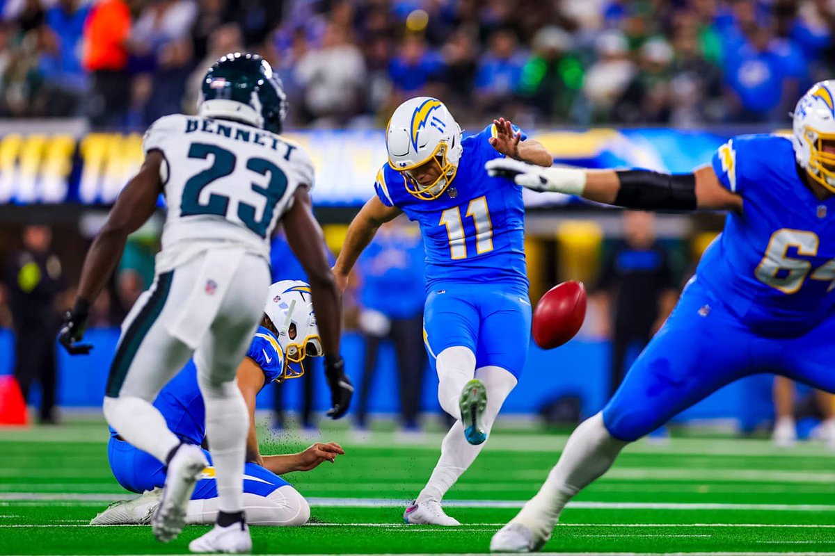 Cameron Dicker tonight

— 1 extra point
— 31 yard field goal
— 34 yard field goal
— 45 yard field goal
— 46 yard field goal
— 54 yard field goal

Automatic

#ProBowlVote + Cameron Dicker