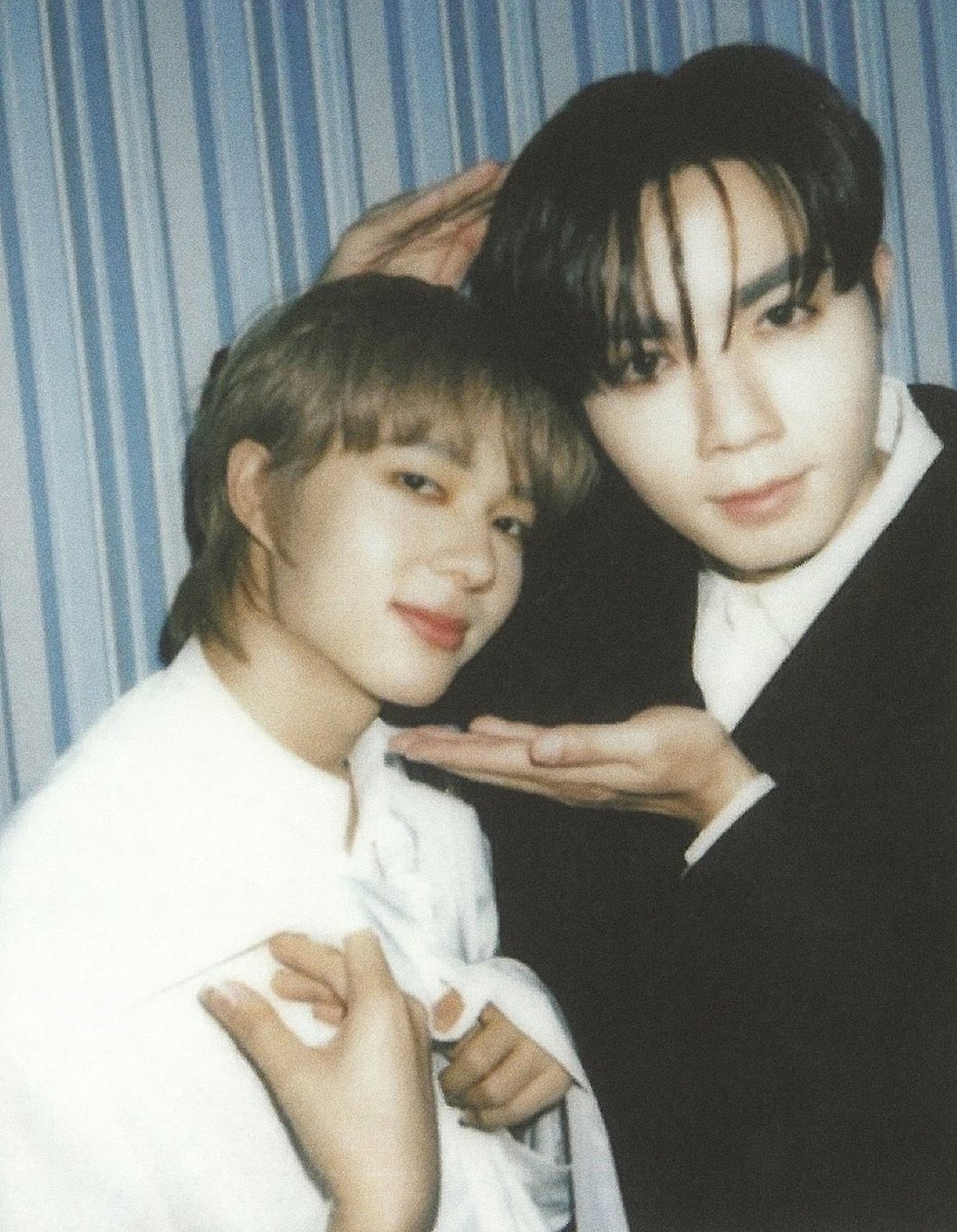 rinvrse's tweet image. ⠀ 
⠀         
going to stop gatekeeping all the polaroids i have of my baby and i. he's too beautiful to not show off to the world.
⠀ 
⠀