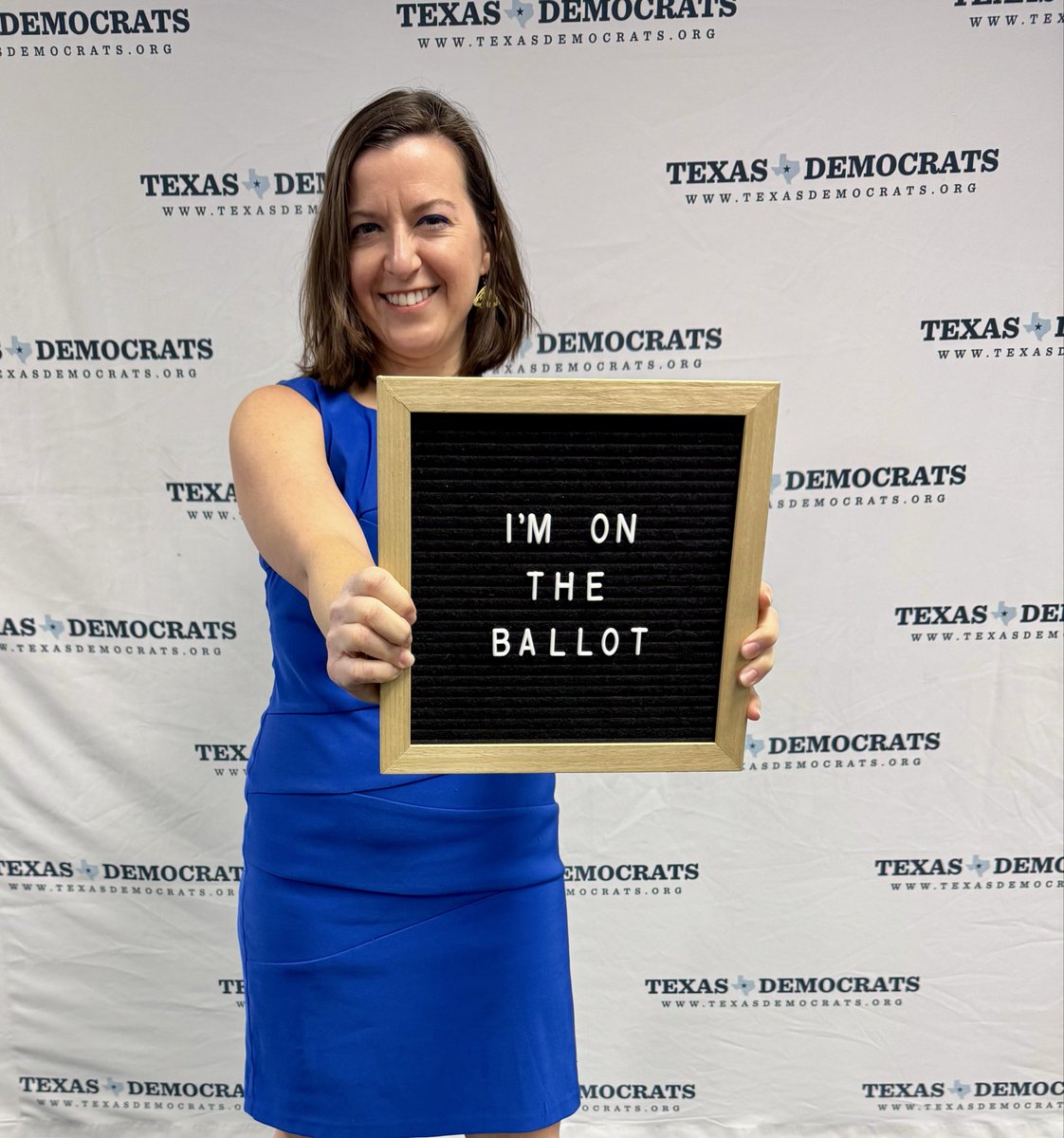 Kristin_Hook's tweet photo. IT’S OFFICIAL!!! I just filed to run again to serve Texas’ 21st Congressional District! 

It’s time to finish what we started - for working families, vulnerable communities, scientists, civil servants, and everyone who has been harmed by the corrupt Trump regime. 

¡Bastante! https://t.co/CeWqvvQjzi