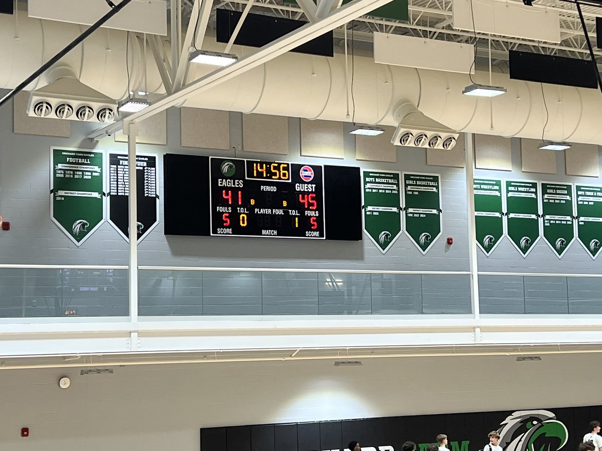 robrash's tweet image. Troy JV 🏀 getting it done tonight! Big second half comeback from being down 17 to beat Orchard Farm for the first time. 

Let’s go Trojans! @tbhs_ad @TBHS_Boys_Hoops