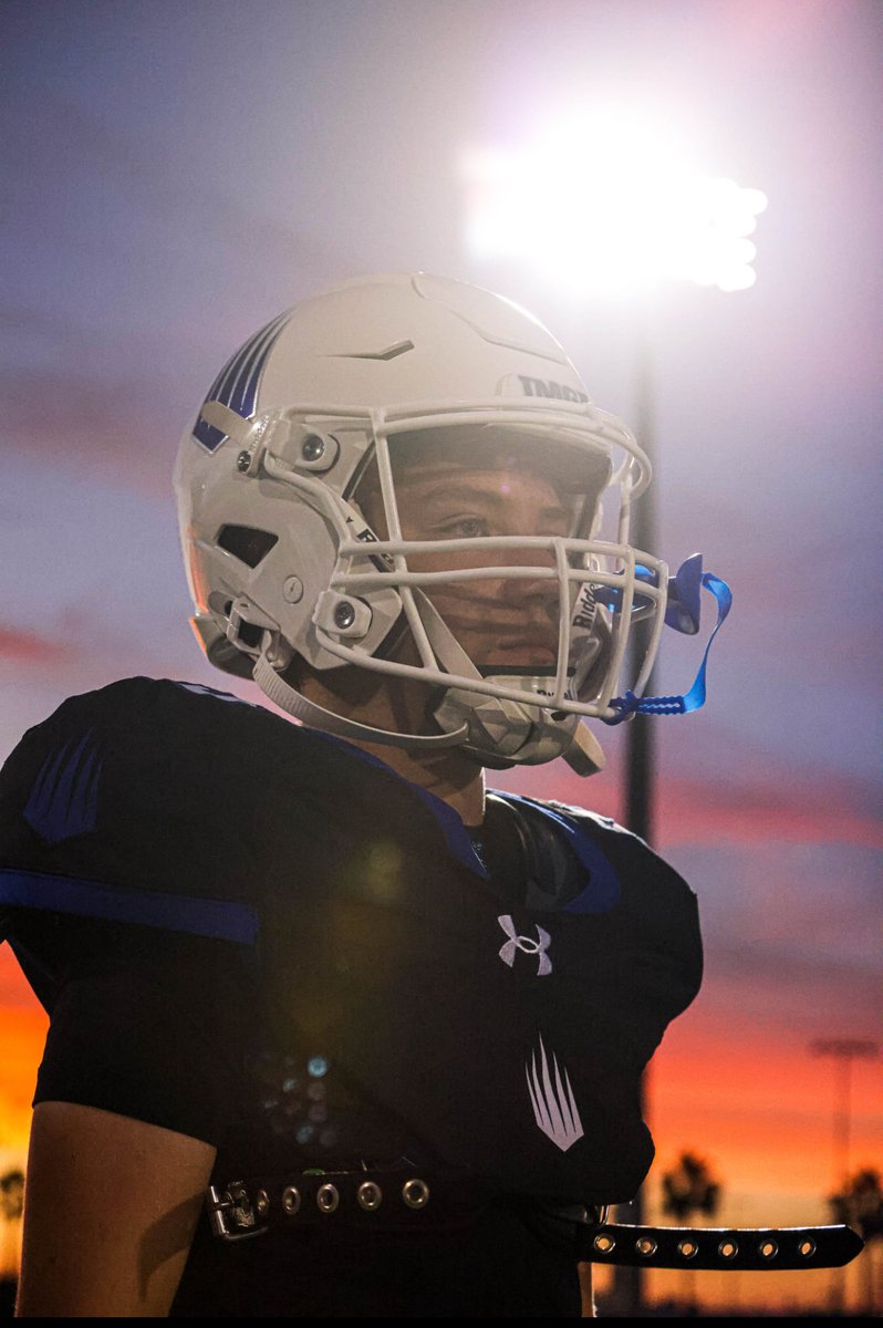 BraydenDuval85's tweet photo. Some photos from @IMGAFootball blue varsity game. https://t.co/UtcjdB5BVf