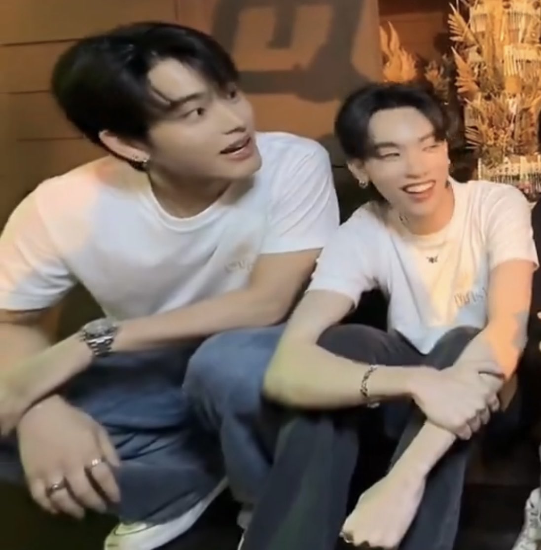 thirdwann's tweet photo. copperfifa’s size difference y’all i am not okay https://t.co/zkXvakextY