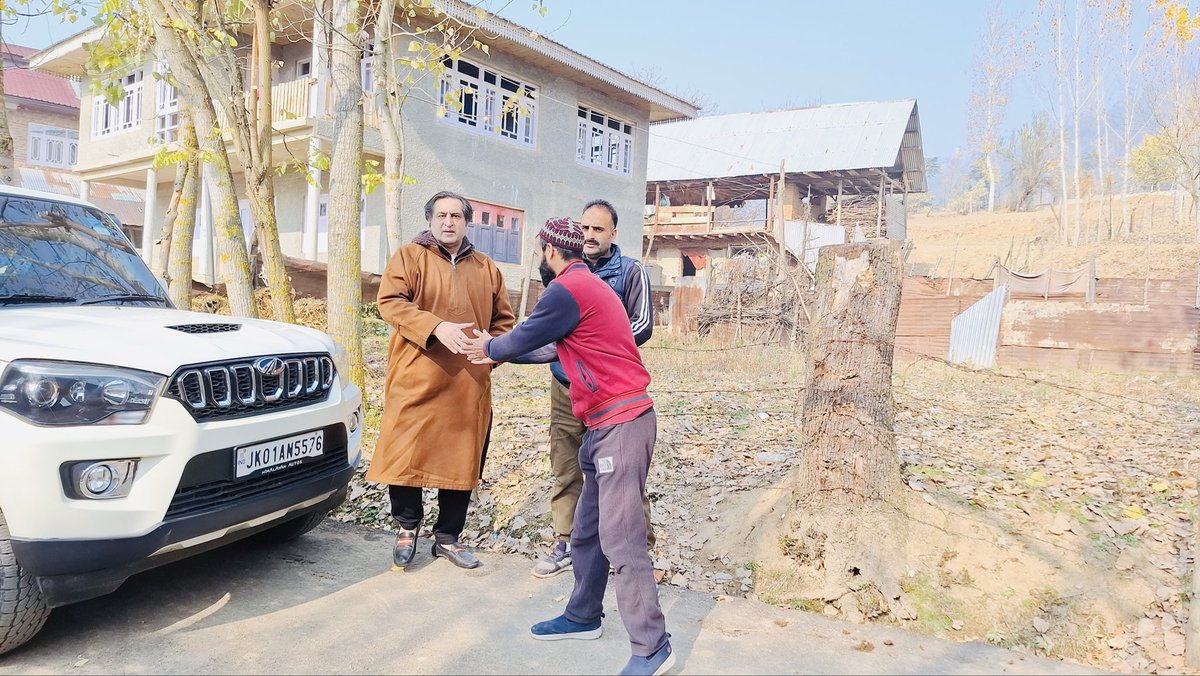 bilallone199's tweet photo. Happy Birthday  🎂@sajadlone May you continue to lead with vision, courage, and a kind heart. https://t.co/9uEdUmhYRc