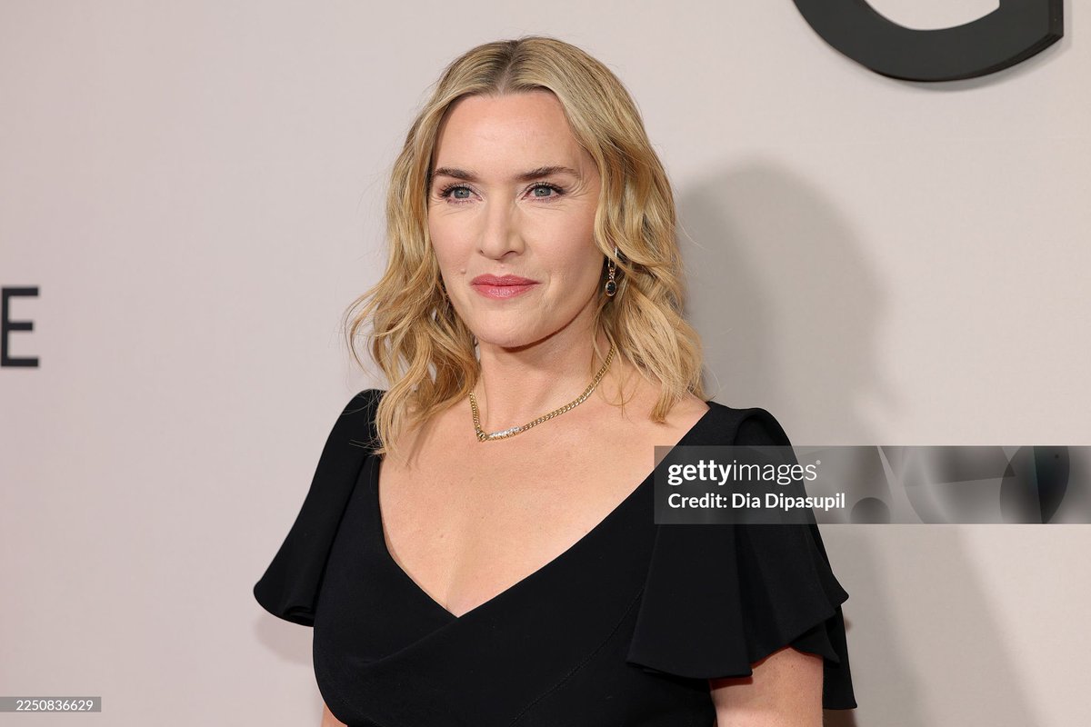 Kate Winslet Updates tweet media