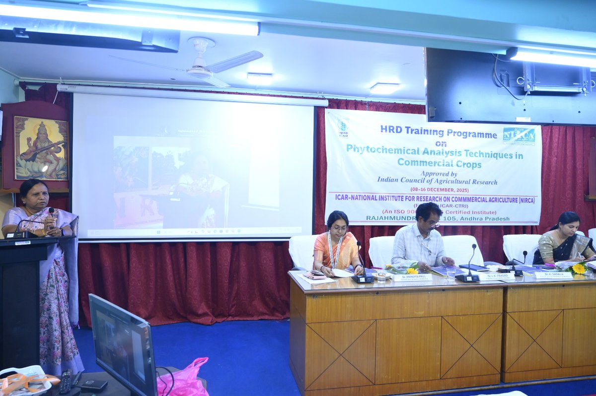 ICARNIRCA's tweet photo. ICAR-NIRCA has been serving as seat of excellence of analytical chemistry, is organizing 7 days long ICAR approved Human Resource Development (HRD) Training programme on “Phytochemical Analysis Techniques in Commercial Crops” during 08 to 16th December, 2025 at Rajahmundry. https://t.co/jd29DCQlJA