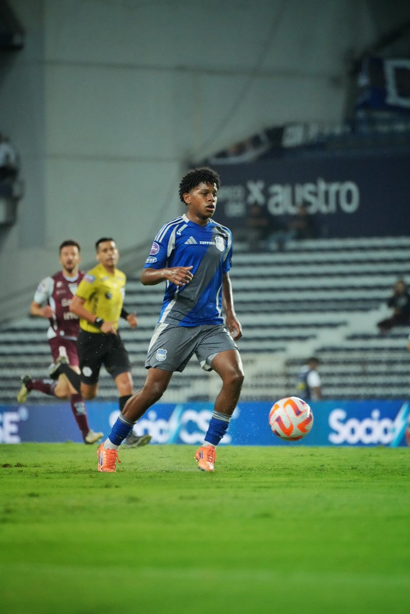 CSEmelec's tweet image. 📸 𝖖𝖚𝖊 𝖓𝖔𝖘 𝖉𝖊𝖏𝖔 𝖊𝖑 𝖕𝖗𝖎𝖒𝖊𝖗 𝖙𝖎𝖊𝖒𝖕𝖔

¡𝐕𝐀𝐌𝐎𝐒 𝐄𝐌𝐄𝐋𝐄𝐂! 🇸🇴

#CSEvsCDM 0x1

#DaleEmelec 🔵⚡️ 
#ligapro