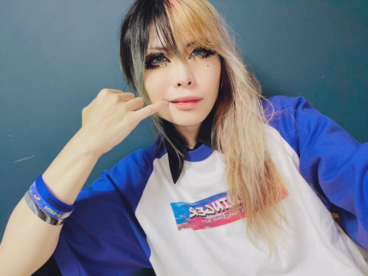 公式】eluha,(様)💜💉 (@xxeluha) / Posts / X