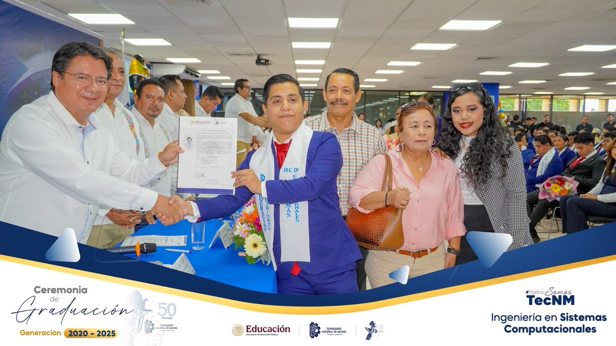 🎉 Nuestros jóvenes de la Ingeniería en Sistemas Computacionales concluyen una etapa de sus vidas dentro del #TecNMAcapulco.

Son 113 estudiantes quienes este día lograron graduarse, incorporándose al campo laboral con las competencias, valores y aprendizajes adquiridos.
