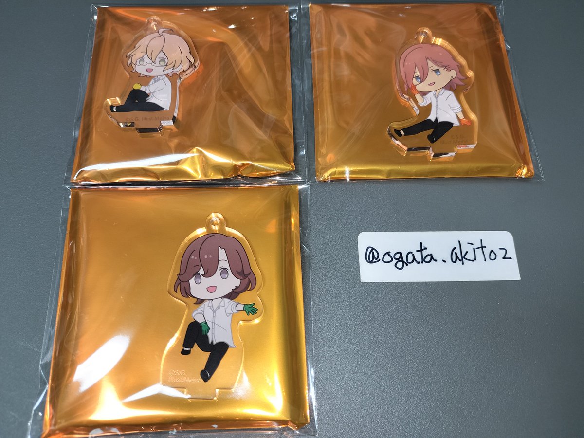 交換】うたプリ グラショ 譲) CCL缶バッジ：☆真斗2、☆レン、☆蘭丸