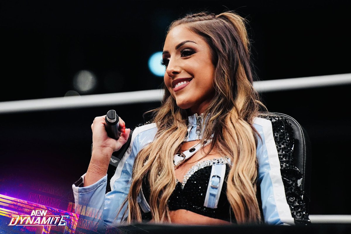 RebeccaDiamond_'s tweet photo. Traveling tomorrow to see a pro wrestling legend and great friend, @TheEmeryLayton 

Let's get to work. 

I'm ready. https://t.co/FgUgTh36Cl