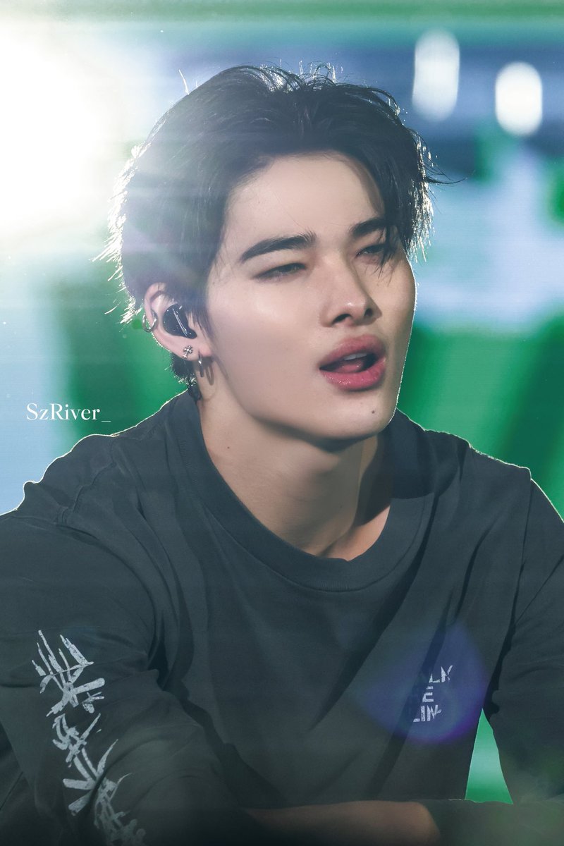 peachyamluv's tweet photo. happy birthday my love Nishimura my big babyyyy 😙🫶

ICON OF DREAMS NI-KI
#Twinkling20WithNI_KI
#니시무라_미역국마니무라
#ニキ20歳の誕生日 https://t.co/5nlXmalxiH