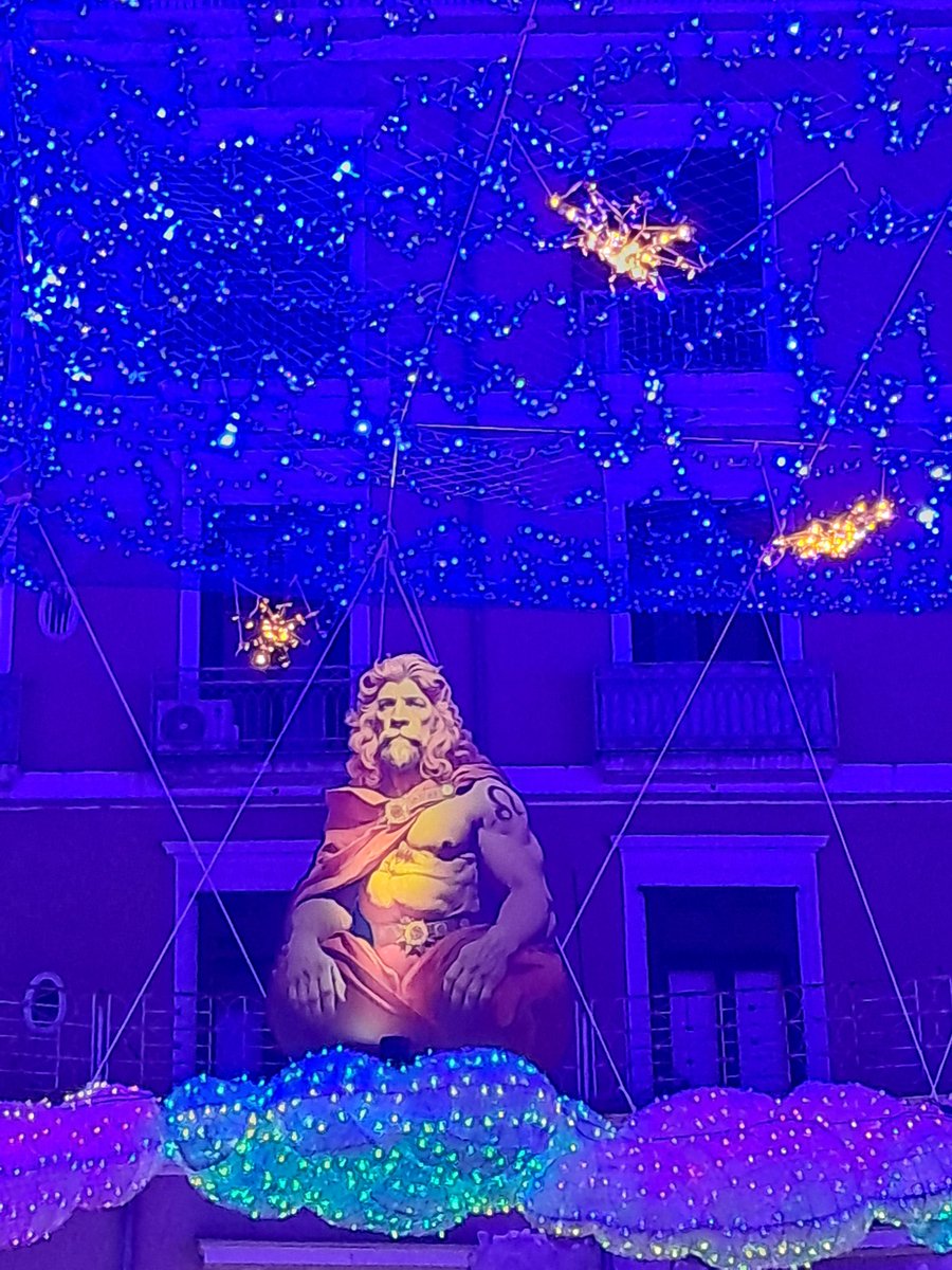 AnnaxLGxTS's tweet photo. ๐โพ๏ธ Luci d'Artista di Salerno #AmazingPlace โญ๏ธ๐ณโค๏ธ https://t.co/JGUrCcLo4a