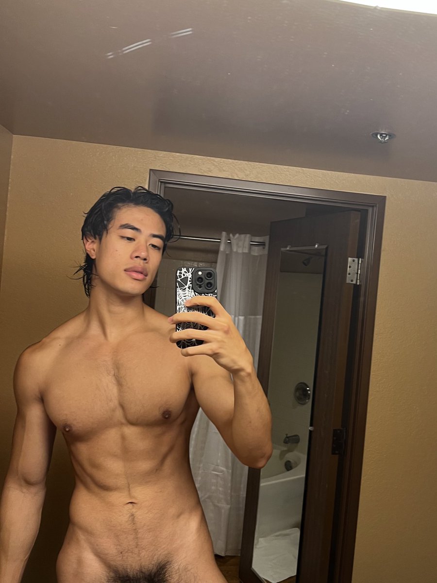 jaychonut's tweet image. 