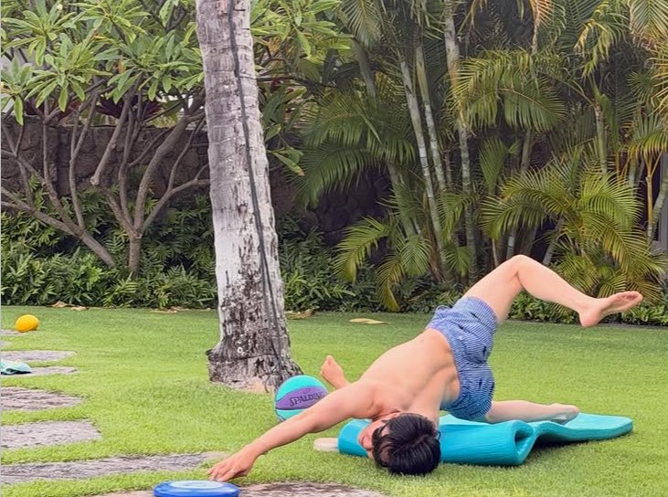 【テテ】 【テテ】