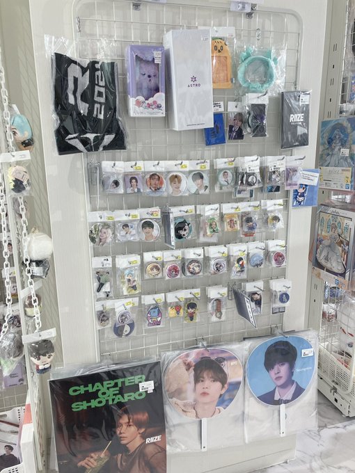 らしんばん渋谷店はK-POPのトレカが充実中❤️‍🔥 #StrayKids