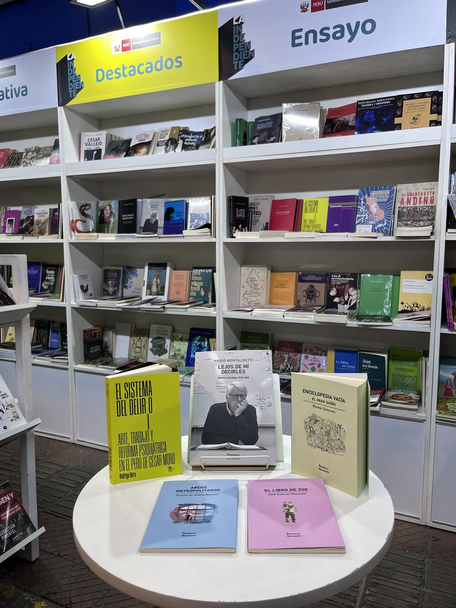 epsecundario's tweet photo. Personaje Secundario en la Feria del Libro Ricardo Palma 💥✌️
Encuentra una selección de nuestro catálogo en el stand de La Independiente. Todos nuestros títulos con 30% de descuento por fin de feria hasta el 9 de diciembre. 📚🔥 https://t.co/E698SOVVzN