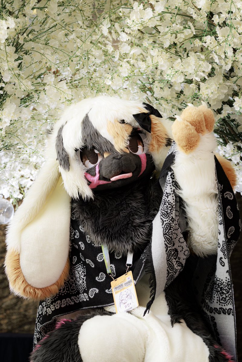 #FursuitEveryday #fursuit 
📷 <a href="/ROK_Overkill_JP/">ROK_Overkill_JP</a> 

이쁘다❤️