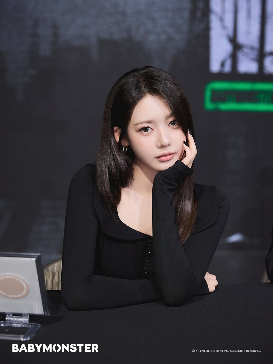 forbabymonster's tweet photo. 📸 #RORA captured at the BABYMONSTER [WE GO UP] Offline Fansign

#BABYMONSTER #베이비몬스터 @YGBABYMONSTER_ https://t.co/Sac2sJDCcG
