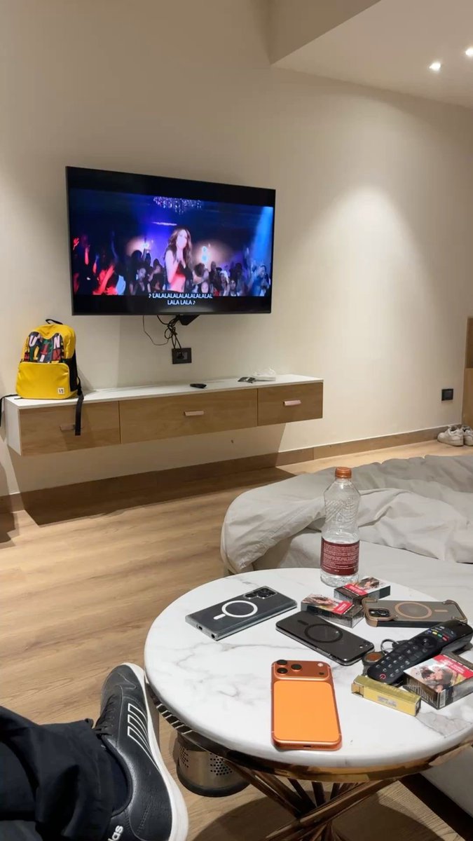 Good Morning 𝕏 Creators!!

Good things come to those who believe, better things come to those who are patient and the best things come to those who don't give up.

- Stay Happy!!