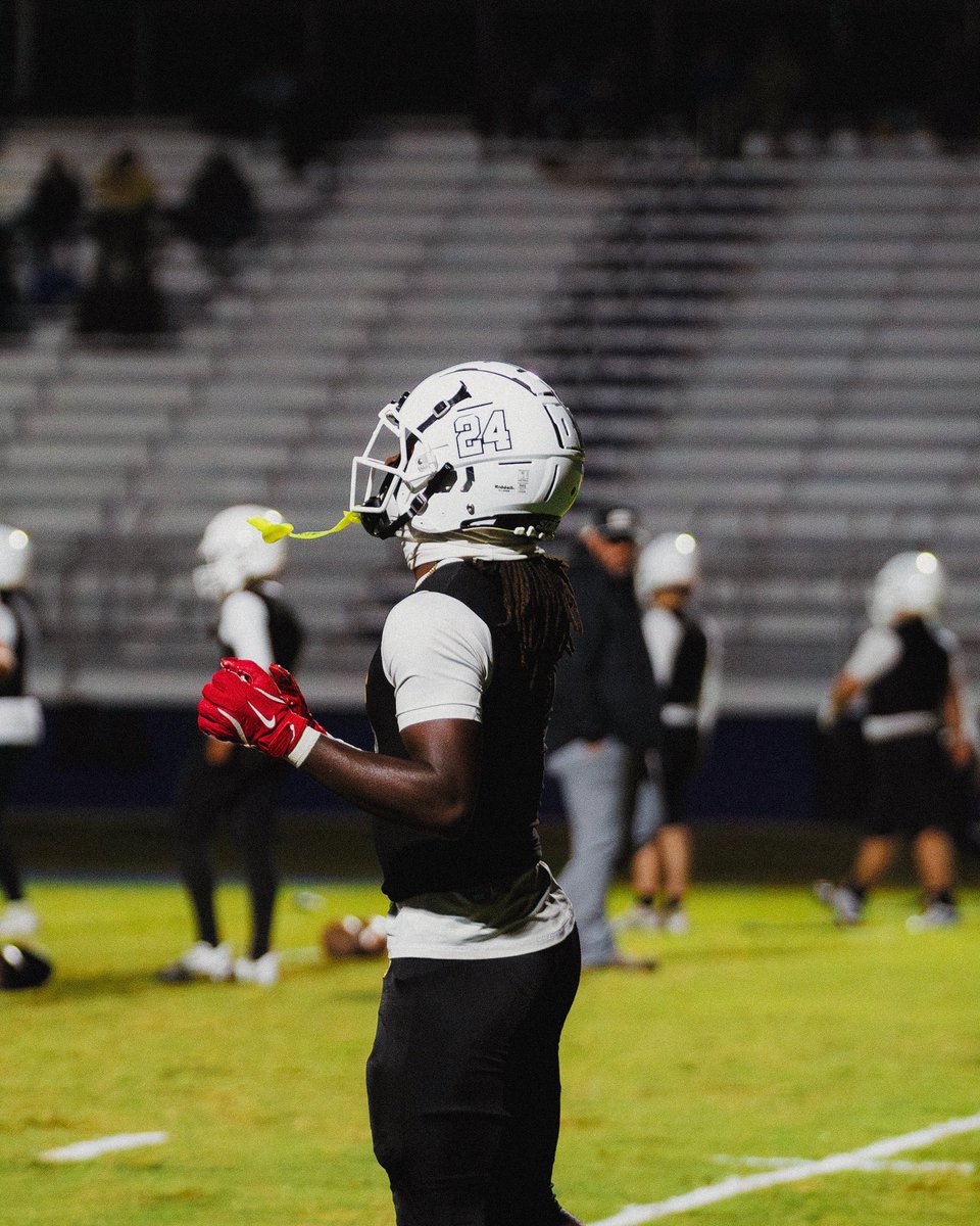 Lorenzo Cooper jr tweet media