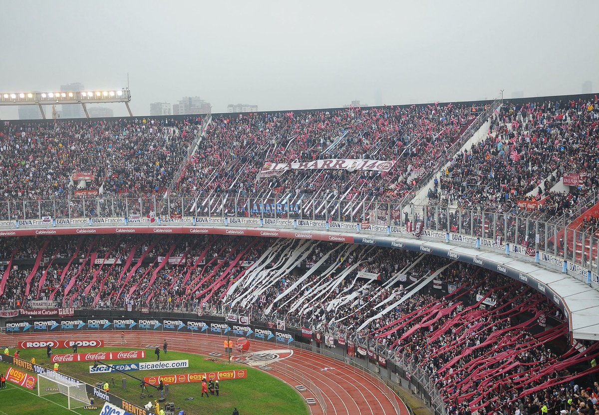 Tan difícil es que se repita algo así...

Final de campeonato 2016, San Lorenzo Lanús en el Monumental, en ese partido se vendieron más de 60mil localidades.