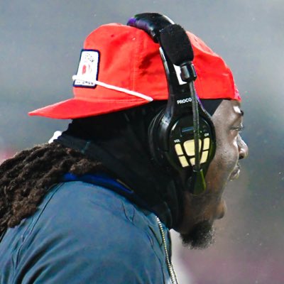 CoachEJHen's tweet photo. #NewProfilePic https://t.co/RaJqRuQHiH