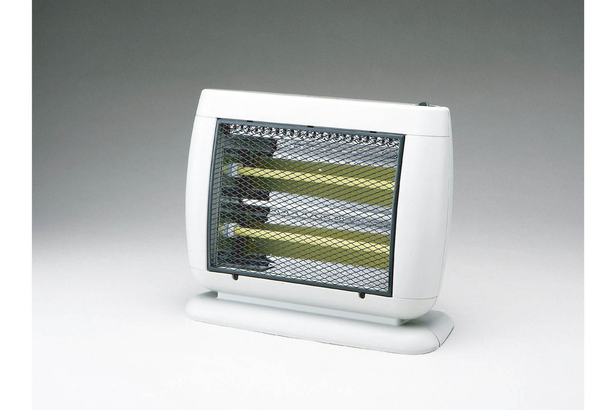 nippo_rental's tweet image. だんだんと寒くなってきましたね（&amp;gt;﹏&amp;lt;）❄️
事務員は足元にヒーターを置き始めました！
ヒーターや電気ストーブなど暖房機器のレンタルも行っております！
これで寒い冬は完璧だぜ！！！！！！
 #企業公式つぶやき部　#レンタル