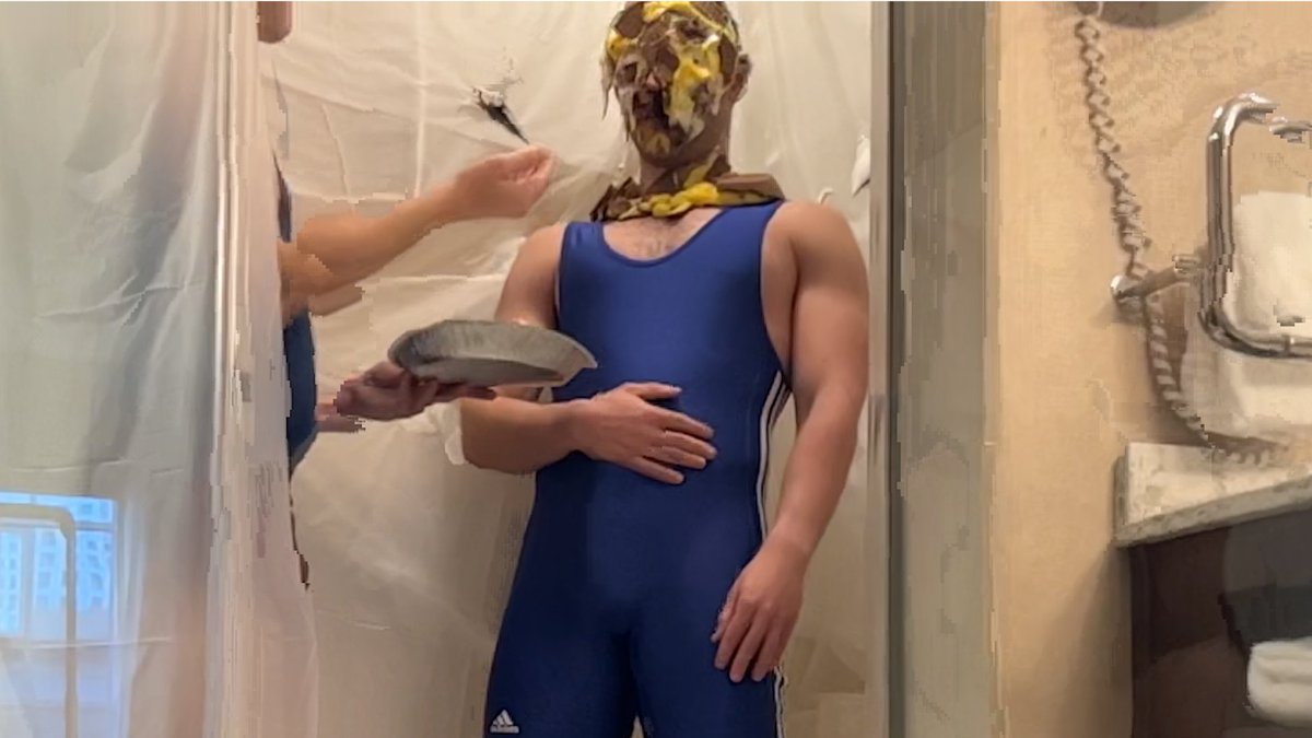 gungejock's tweet photo. Who else is craving a nice warm pie in the face on this #messymonday? https://t.co/32nynaBE1V

#kink #messymonday #gunge #wam #recon #humiliation #pied #pietime #gay #chaudi #wataa https://t.co/aMbPbKiHv9