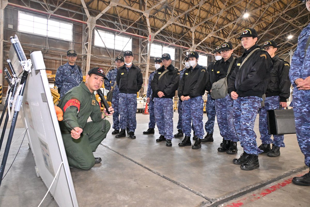 第59期一般幹部候補生課程（部内課程）の航空実習( #岩国航空基地