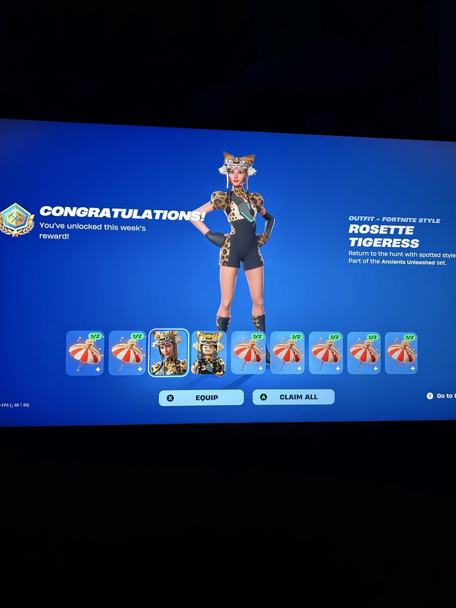 itzPhix_'s tweet image. After years of grinding skin cups I finally achieved it!! +1000$ #fortnite #NAW #skincup